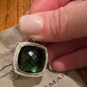 Authentic David Yurman Necklace Green Stone. Perfect condition with DY chain